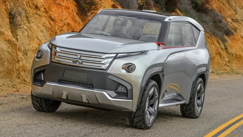 Mitsubishi Pajero 2022