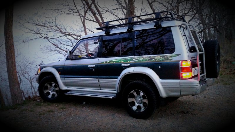 Mitsubishi Pajero 2 1996