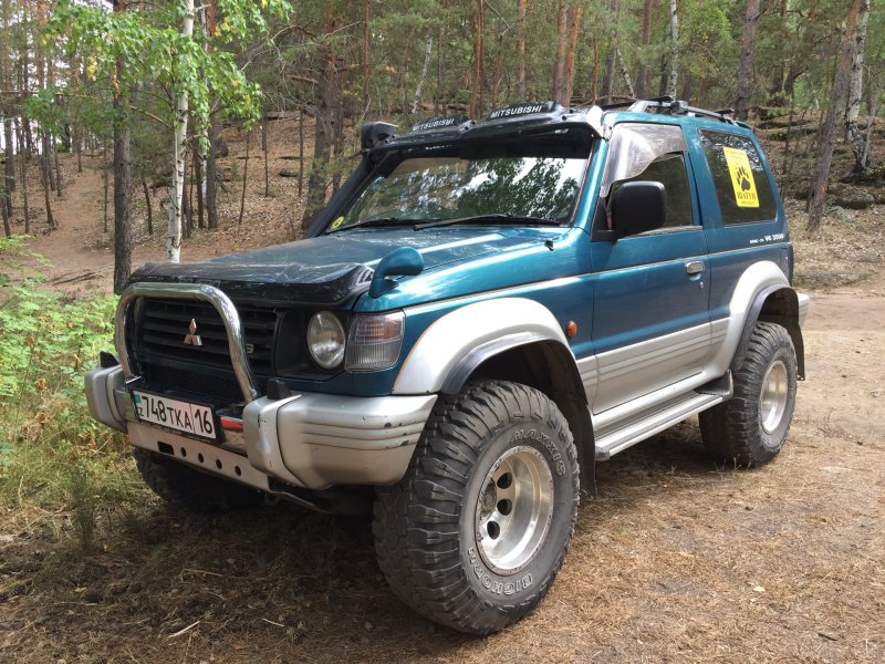 Mitsubishi Pajero коротыш