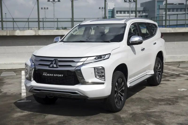 Mitsubishi Pajero 2021