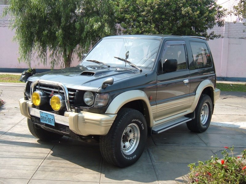 Mitsubishi Pajero 1997
