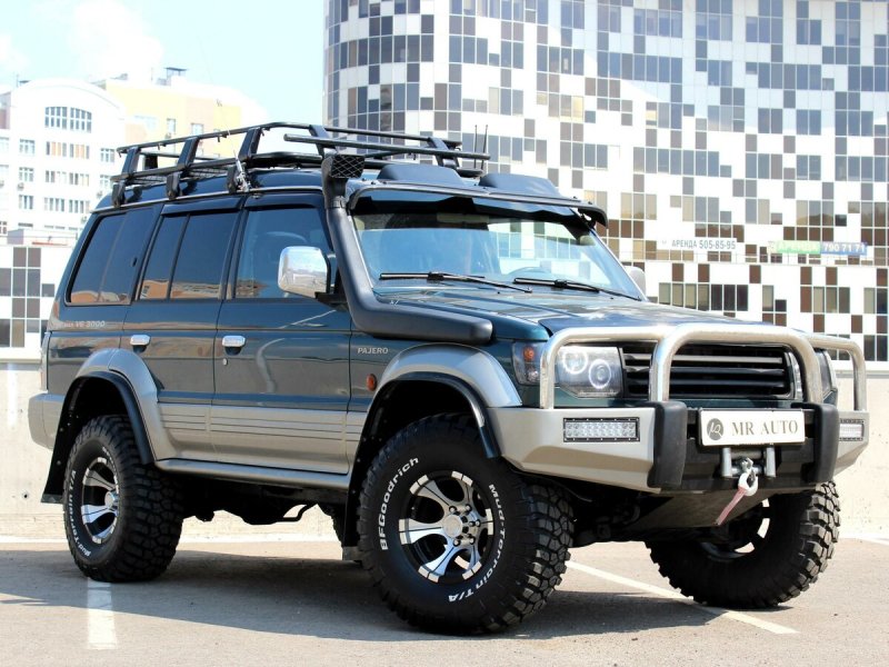 Mitsubishi Pajero II 1995