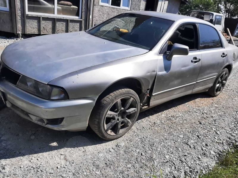 Mitsubishi Diamante II 1995