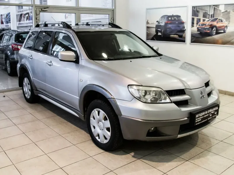 Mitsubishi Outlander 2006