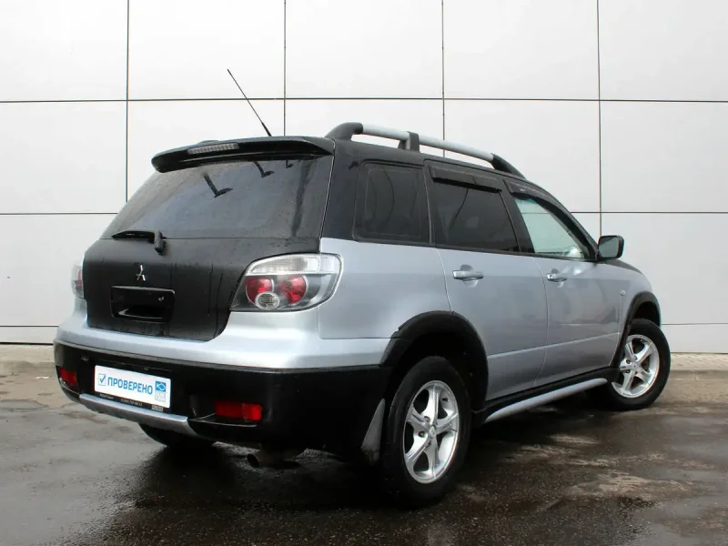 Mitsubishi Outlander 2006 2.4
