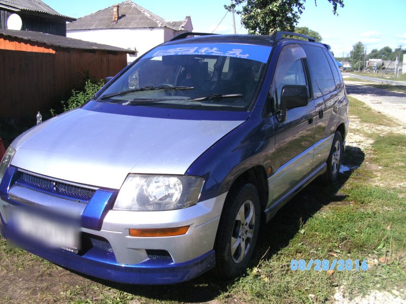 Mitsubishi RVR 1999