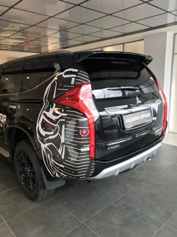 Mitsubishi Pajero Sport Terminator Dark