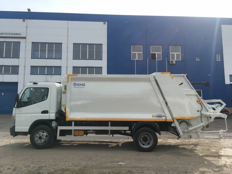 Мусоровоз кдм8 на шасси Isuzu