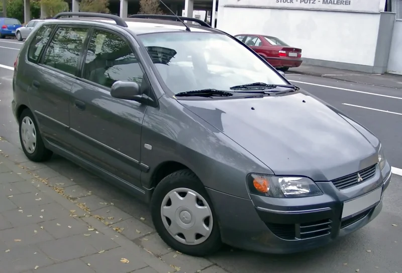 Mitsubishi Спейс Гир
