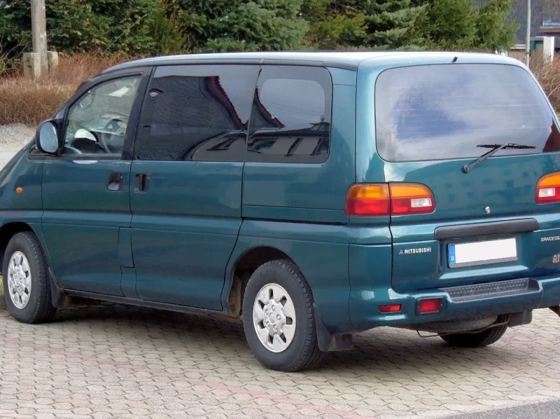 Mitsubishi Space Star 1997