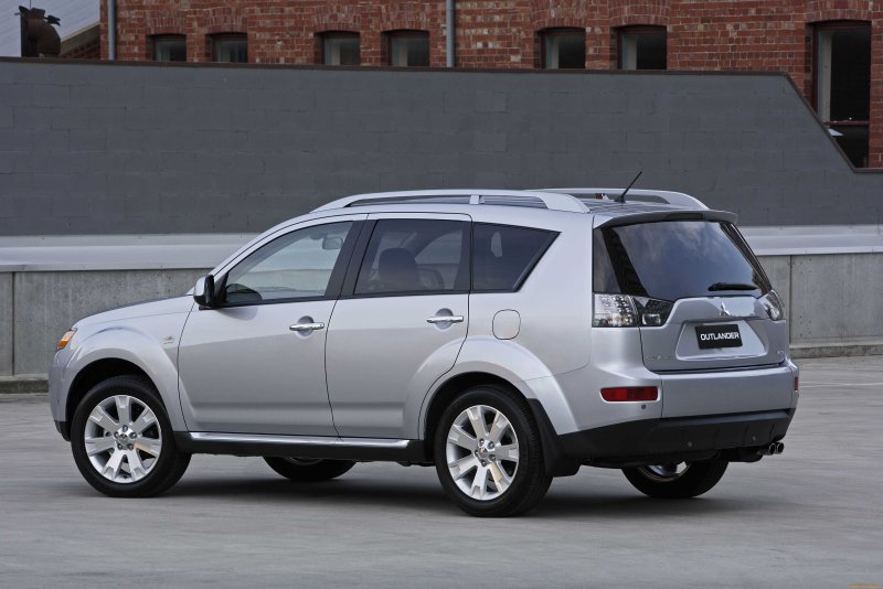 Mitsubishi Outlander 2008