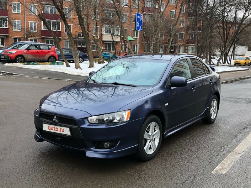 Мицубиси Outlander 2.4 2008