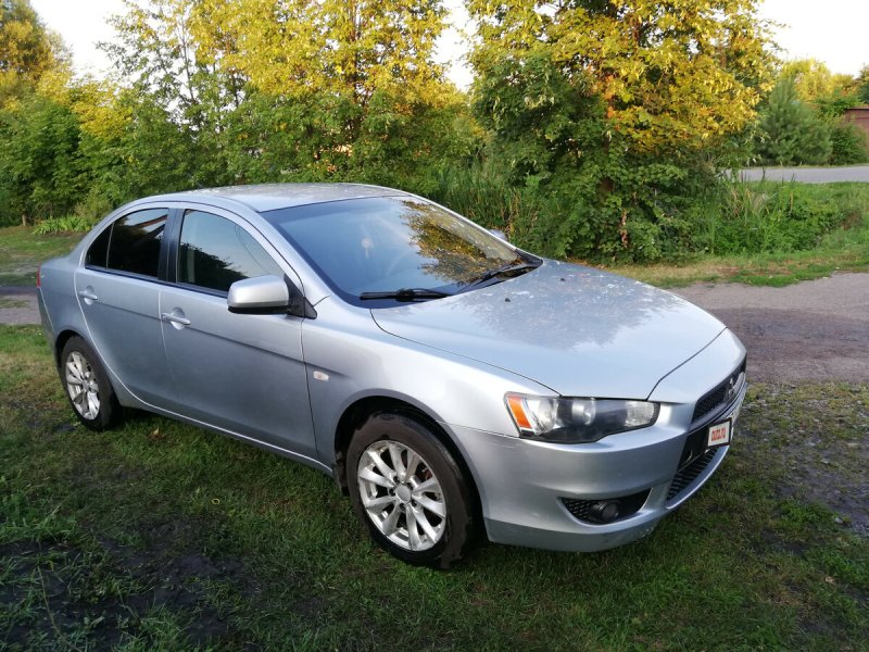 Mitsubishi Outlander 2008