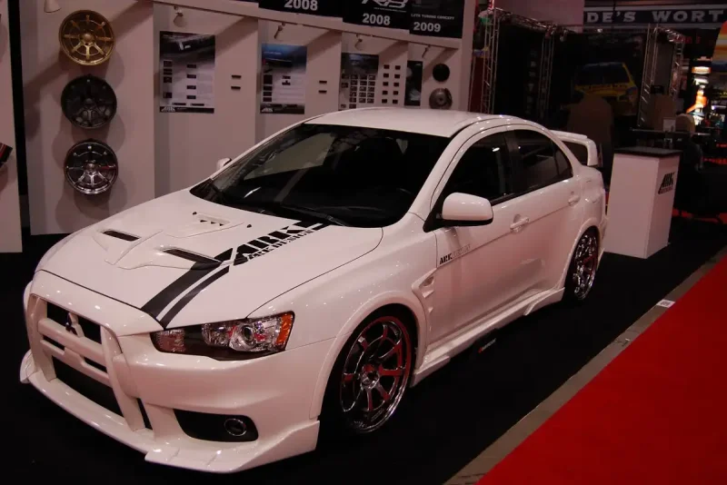 Mitsubishi Lancer x тюнинговая