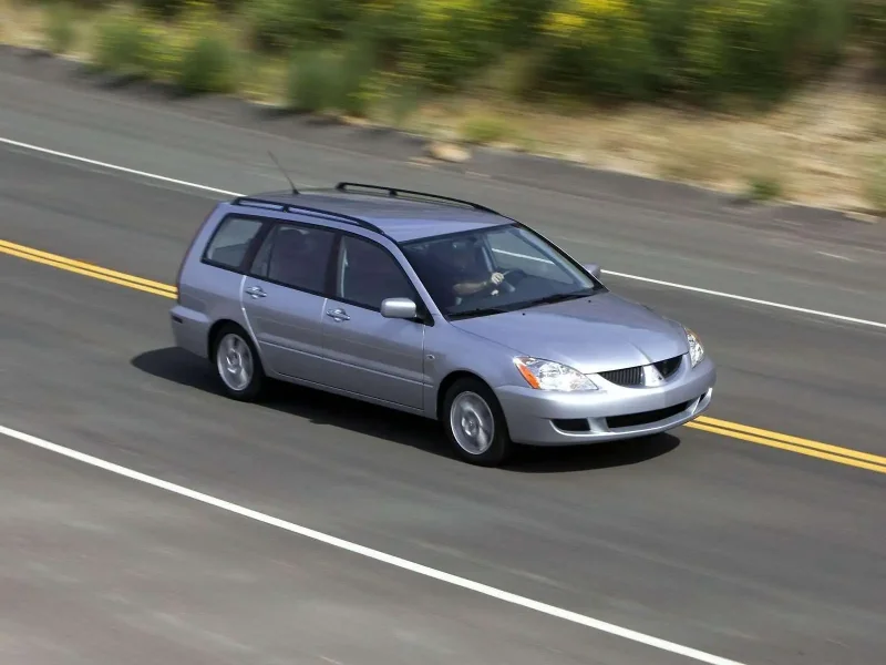 Mitsubishi Lancer 2006 1.6 универсал