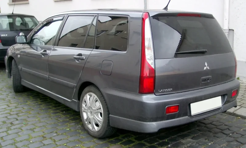 Mitsubishi Lancer Wagon 2003