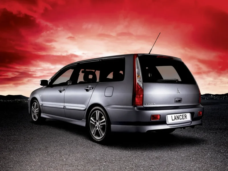 Mitsubishi Lancer 5 универсал