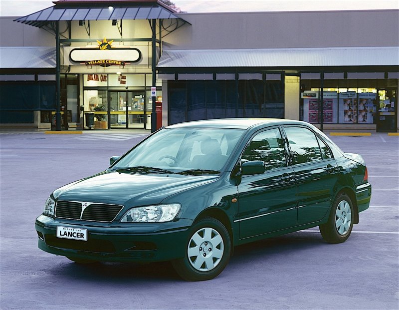 Mitsubishi Lancer 2000