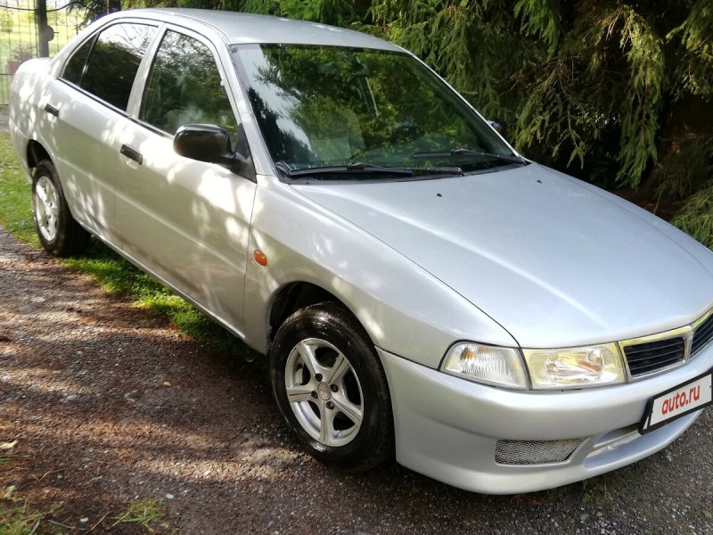 Mitsubishi Lancer 7