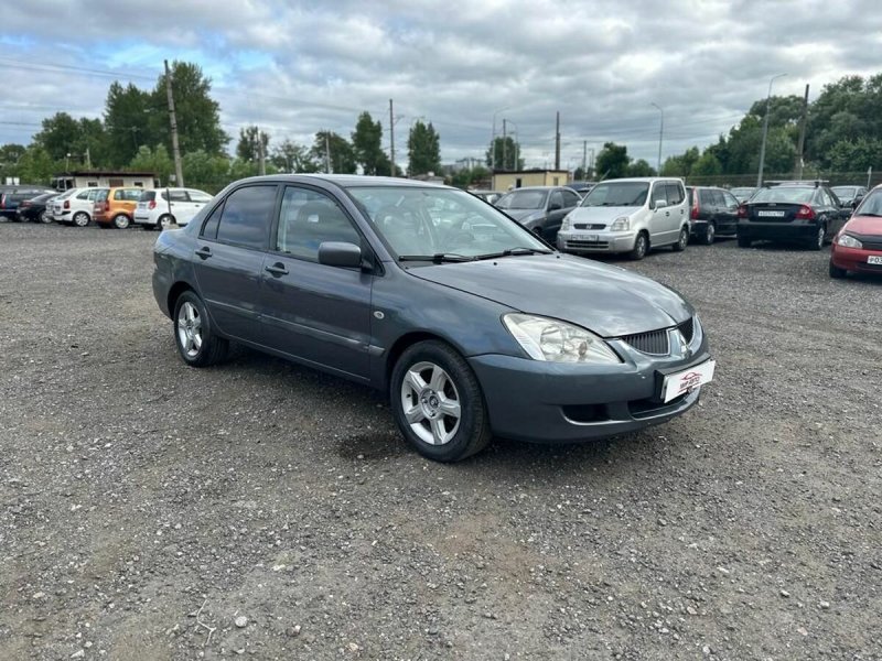 Mitsubishi Lancer 2000
