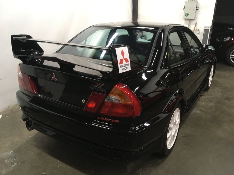 Mitsubishi Lancer 2000