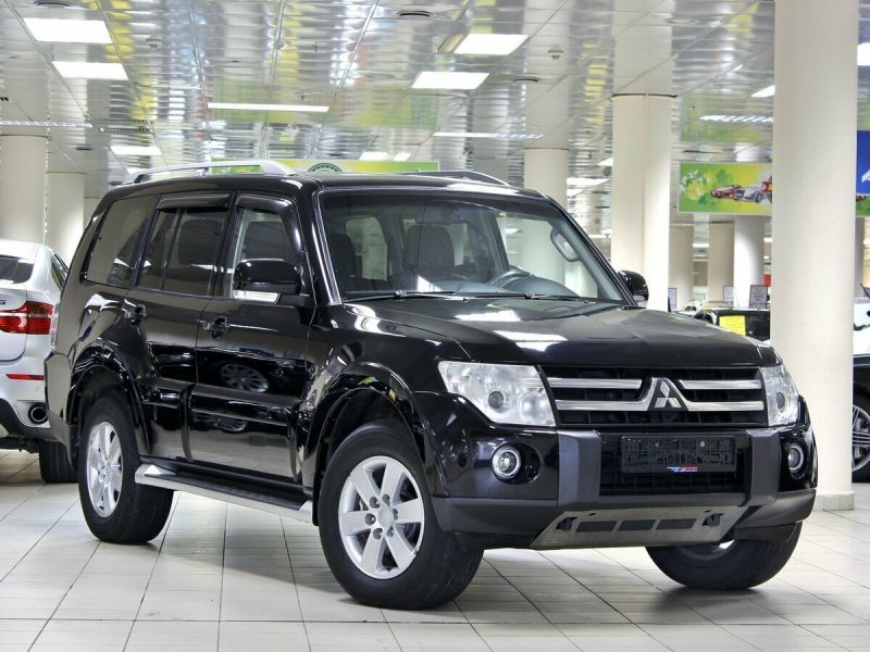 Mitsubishi Pajero IV 2008