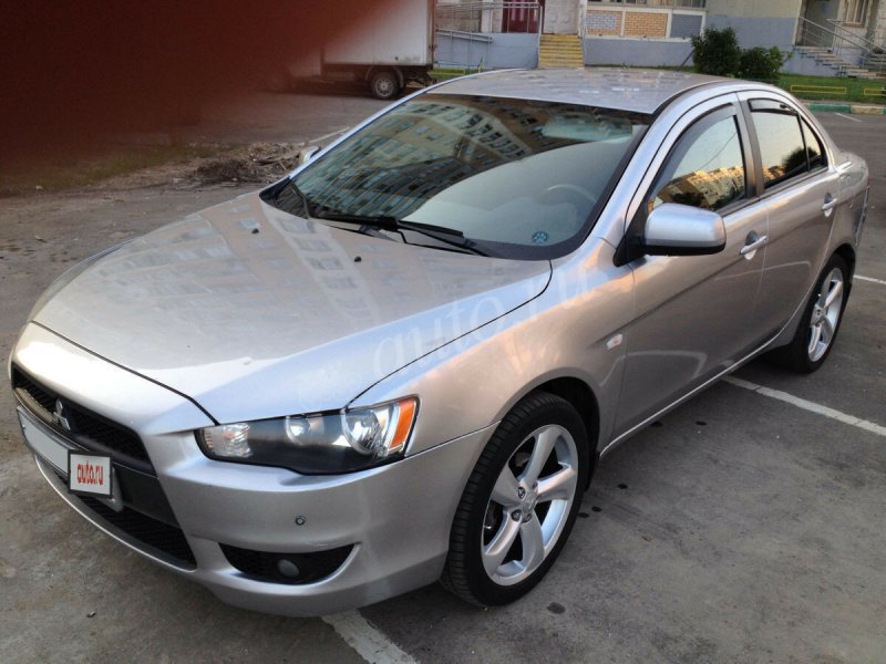 Mitsubishi Lancer 2008 черный