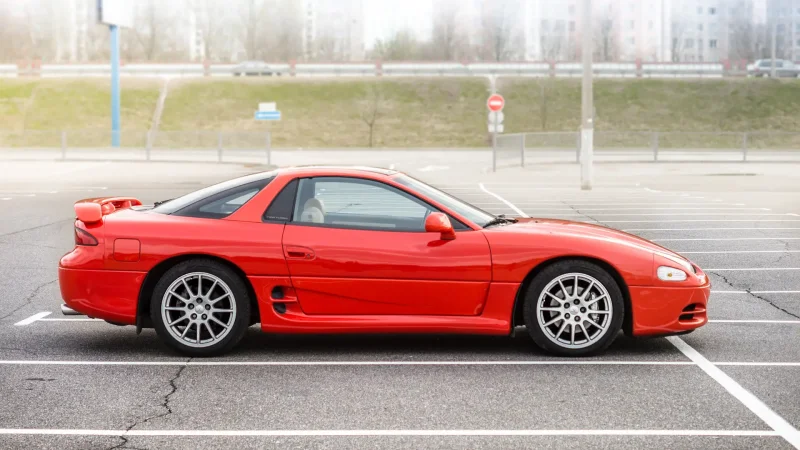 Mitsubishi 3000 gt Red