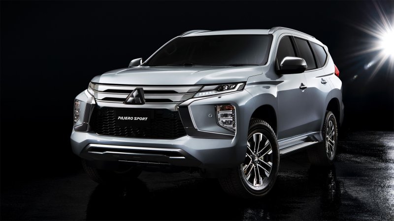 Mitsubishi Pajero Sport 2020
