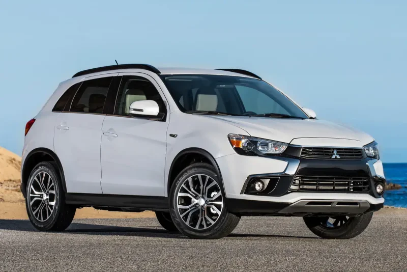 Mitsubishi Outlander Sport 2011