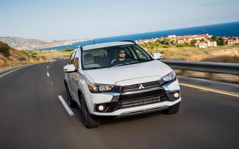 Mitsubishi Outlander Sport 2016