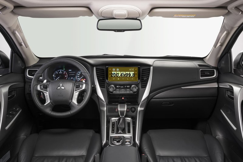Mitsubishi Pajero Sport 2019