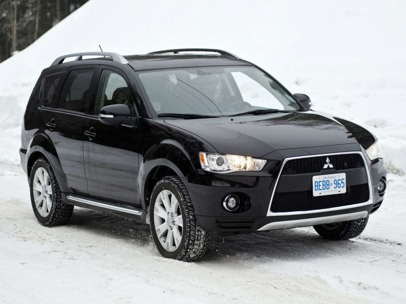 Mitsubishi Outlander 2 салон