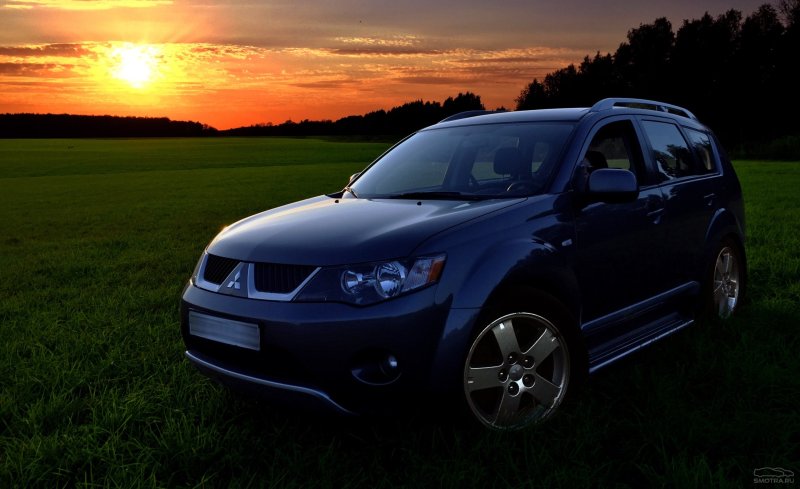 Mitsubishi Outlander XL