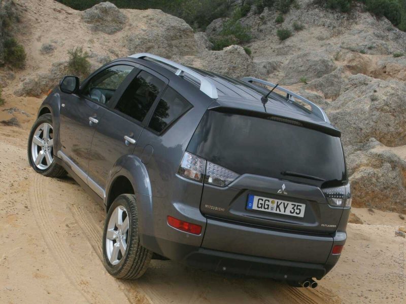 Мицубиси Аутлендер XL 2008