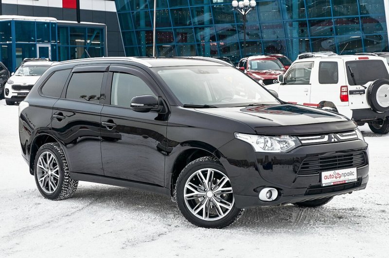 Mitsubishi Outlander 2012