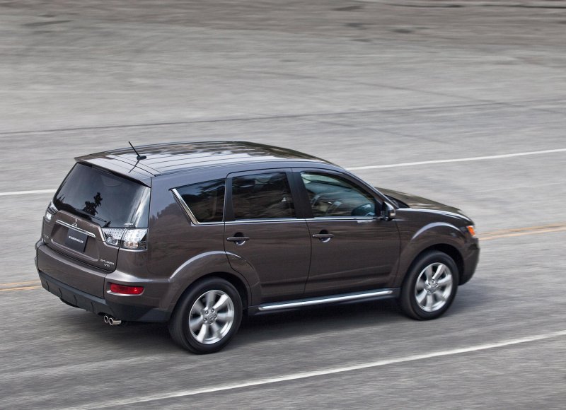 Mitsubishi Outlander 2 XL