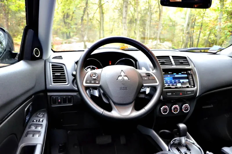 Mitsubishi ASX 2014 комплектации