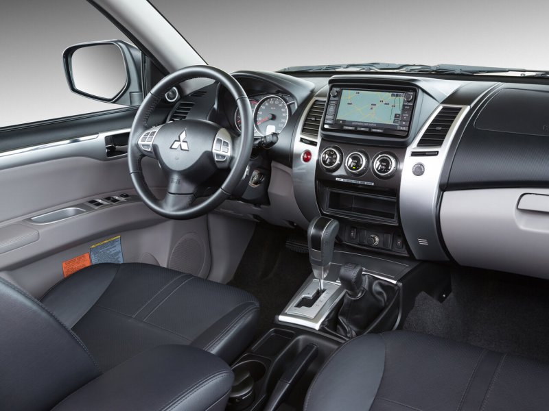 Mitsubishi Pajero Sport