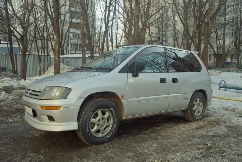 Митсубиси РВР 1998 2.4