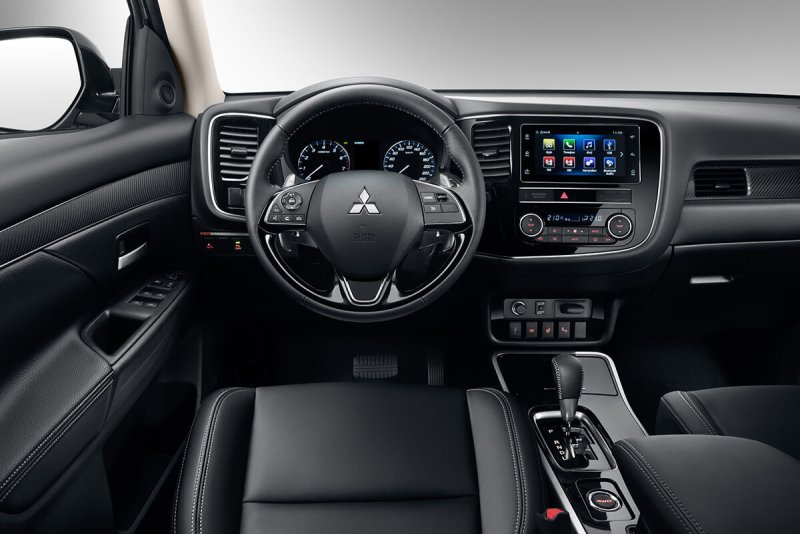 Митсубиси Аутлендер PHEV