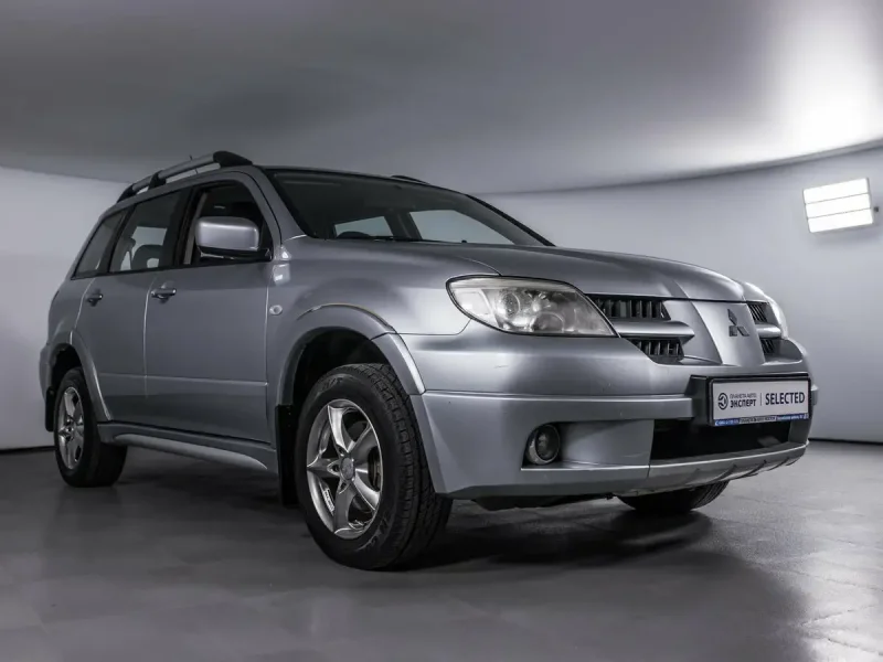 Mitsubishi Outlander 2003-2006