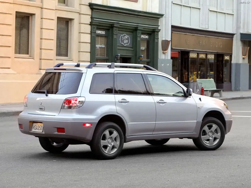 Mitsubishi Outlander 2003