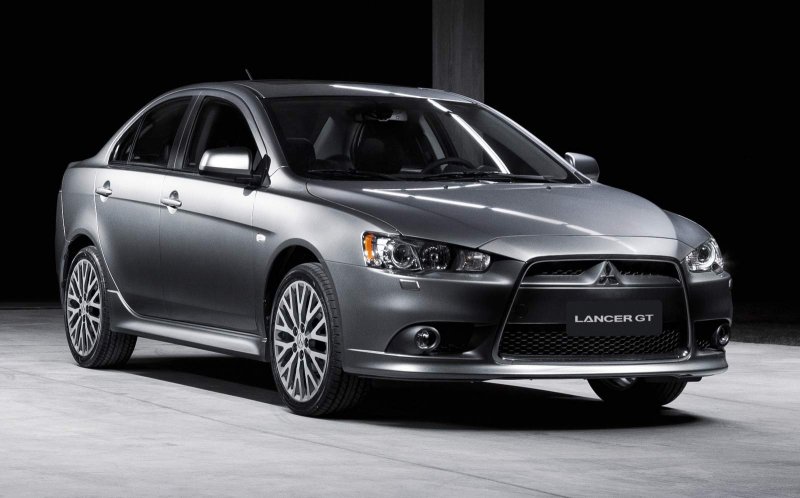 Mitsubishi Lancer 11