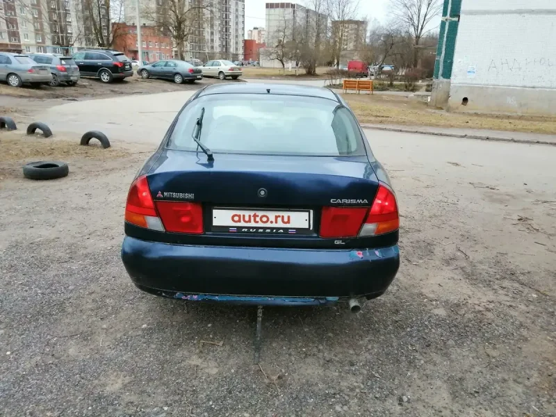 Мицубиси Каризма 1997