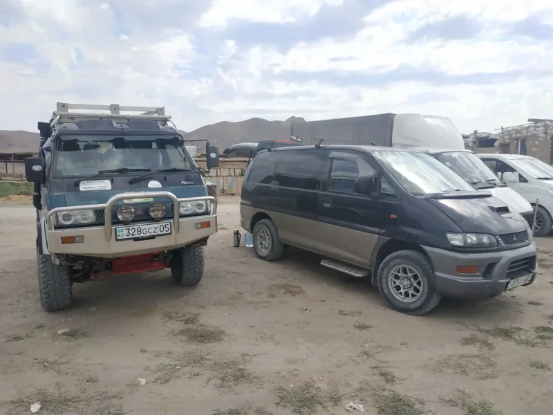 Mitsubishi Delica 35