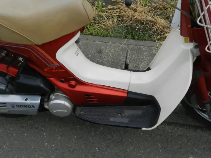 Скутер Honda Caren