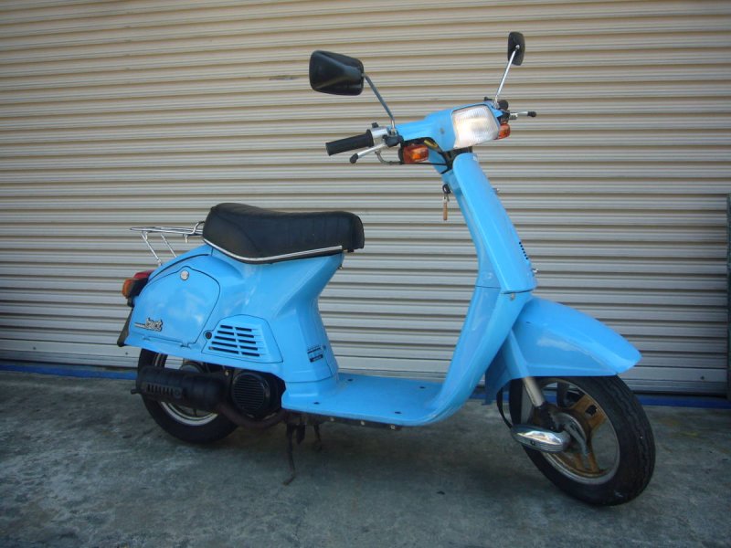 Suzuki Ran 2004