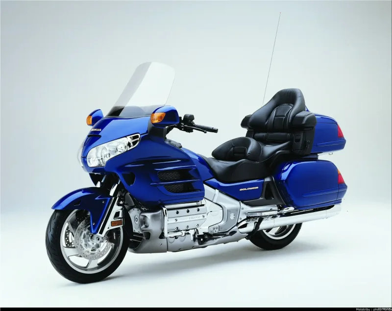 Мотоцикл Honda Goldwing 1800