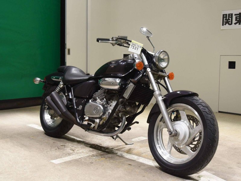 Honda Magna 250